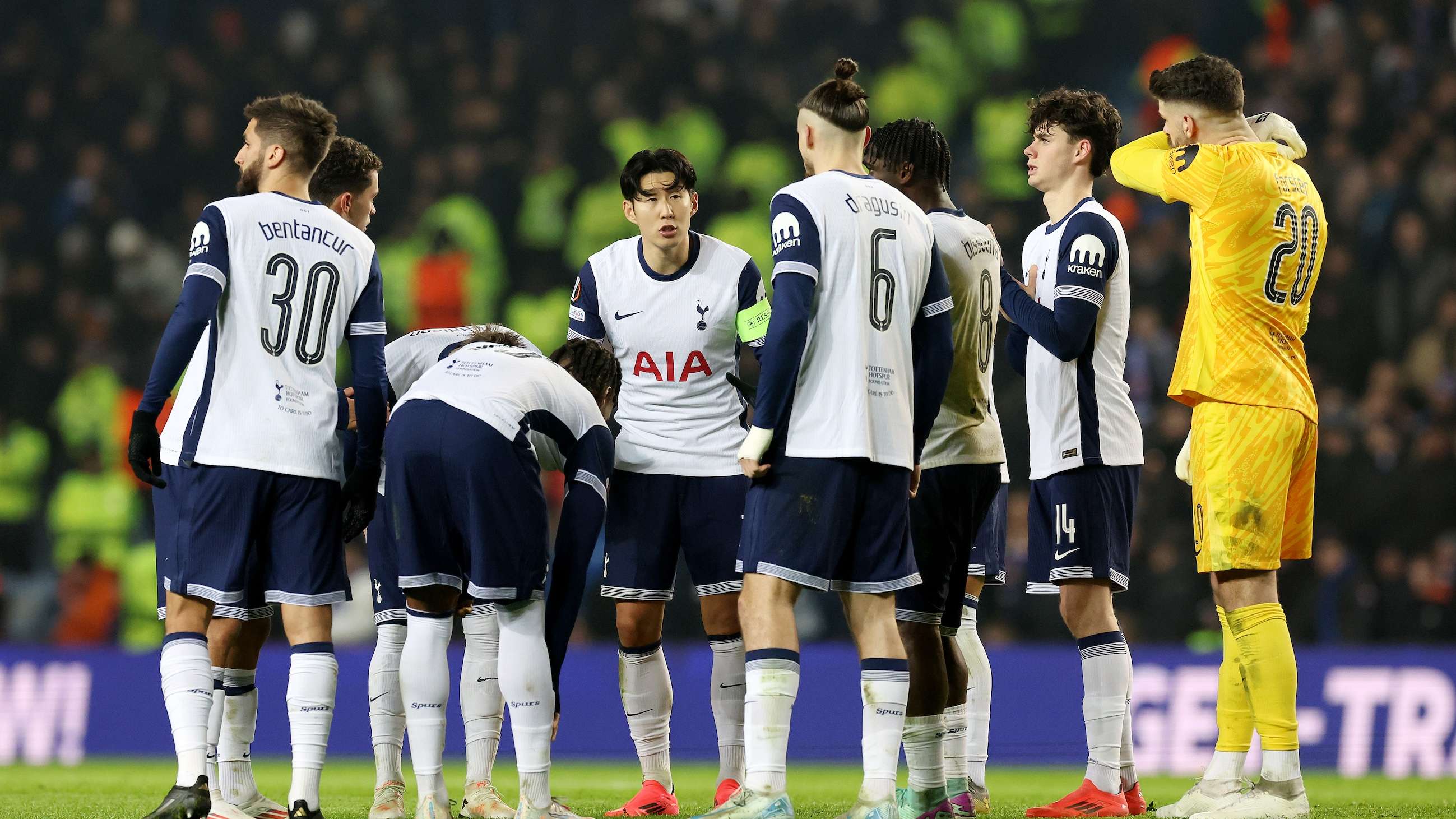 地时稍有不 地时稍有不